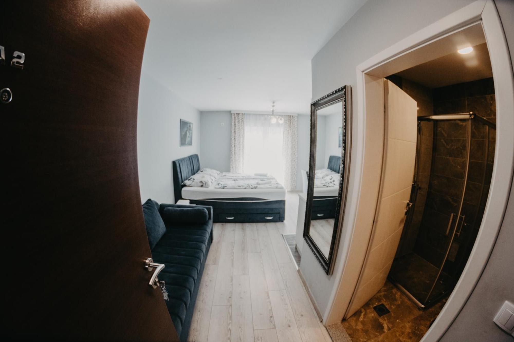 Prenociste Park Bed & Breakfast Modrica Exterior foto