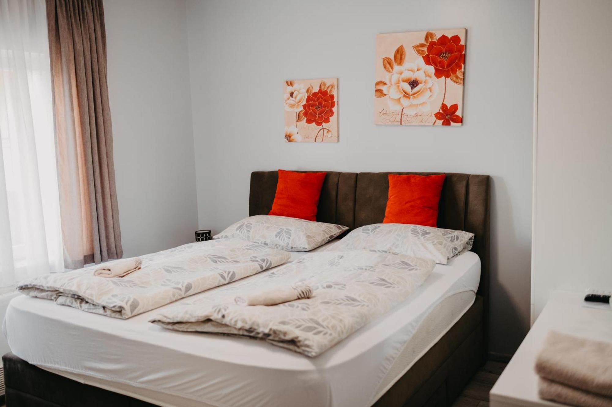 Prenociste Park Bed & Breakfast Modrica Exterior foto